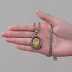 Medalla de San Cristo Dorada Colgante Collar de Titanio