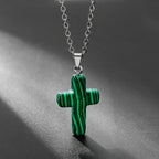 Collar de Colgante de Piedra Natural con Cruz de Gemas