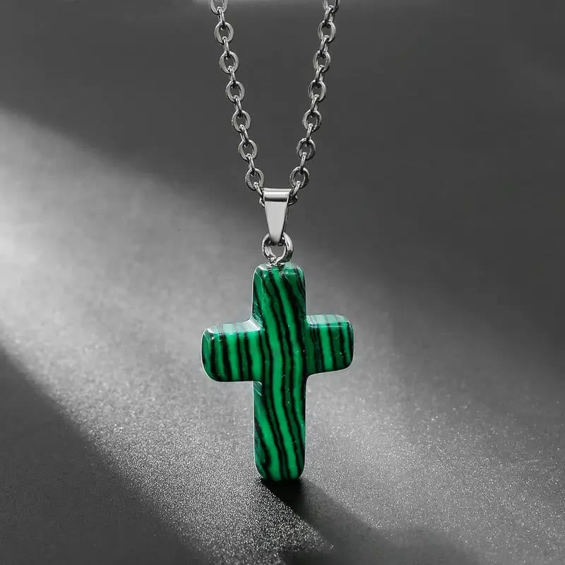 Colgante de Cruz de Piedra Natural con Gemas