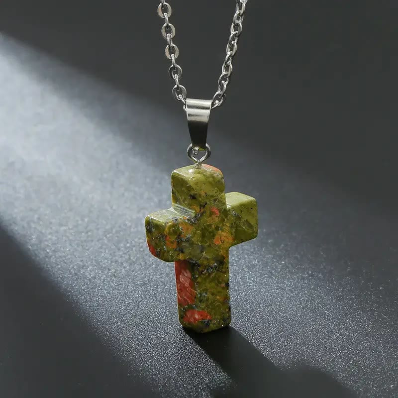 Collar de Colgante de Piedra Natural con Cruz de Gemas