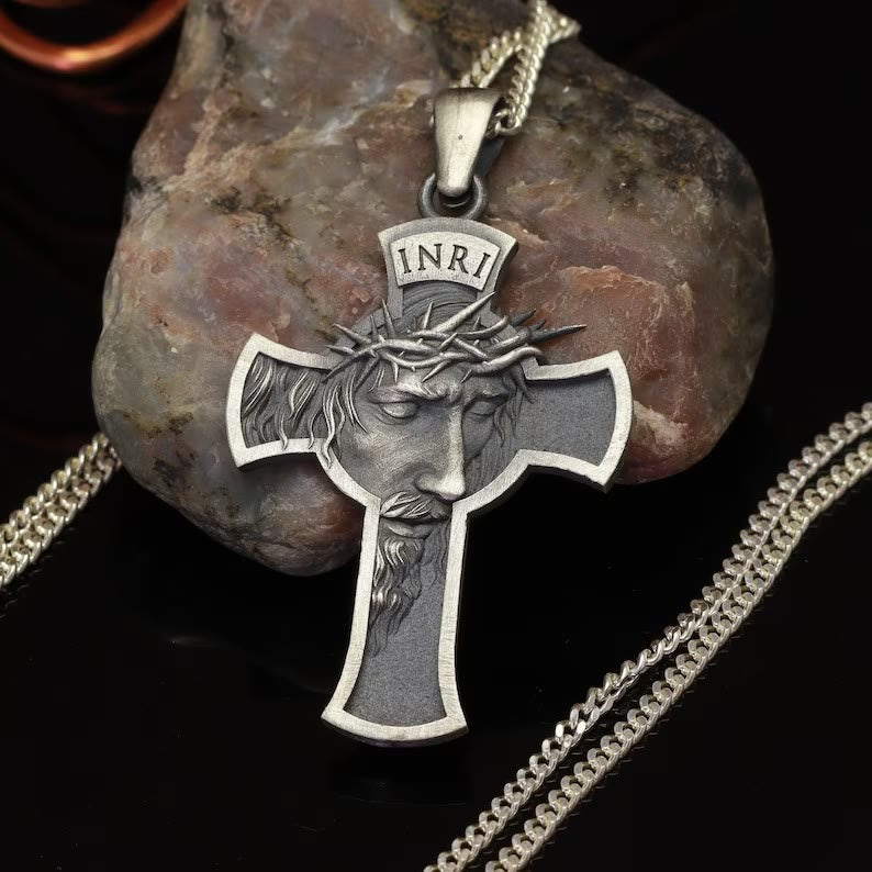 Collar de Joyería de la Cruz de Jesús