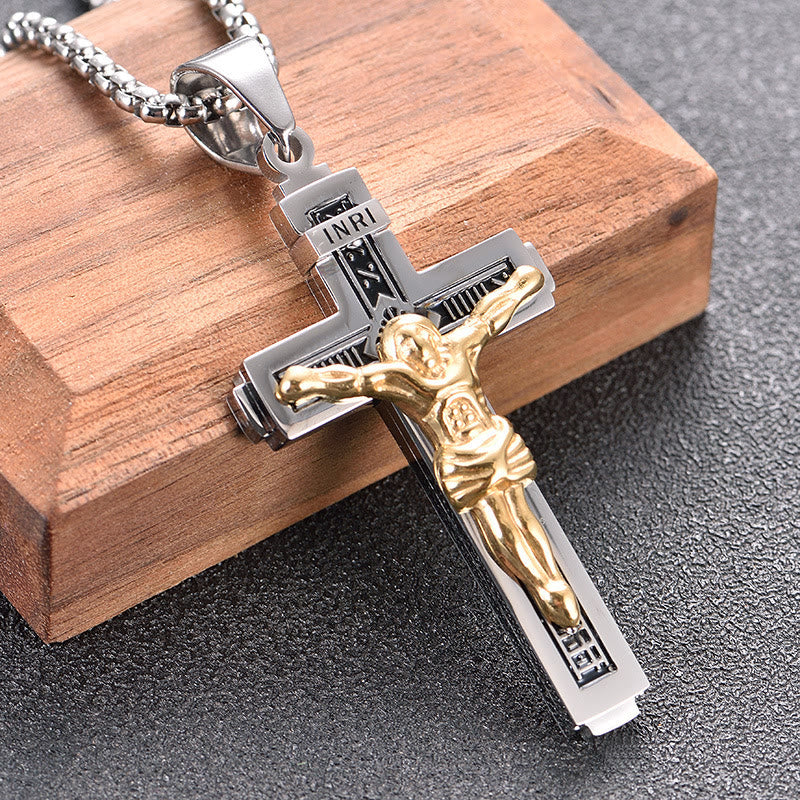 Collar de Titanio con Crucifijo de Jesús