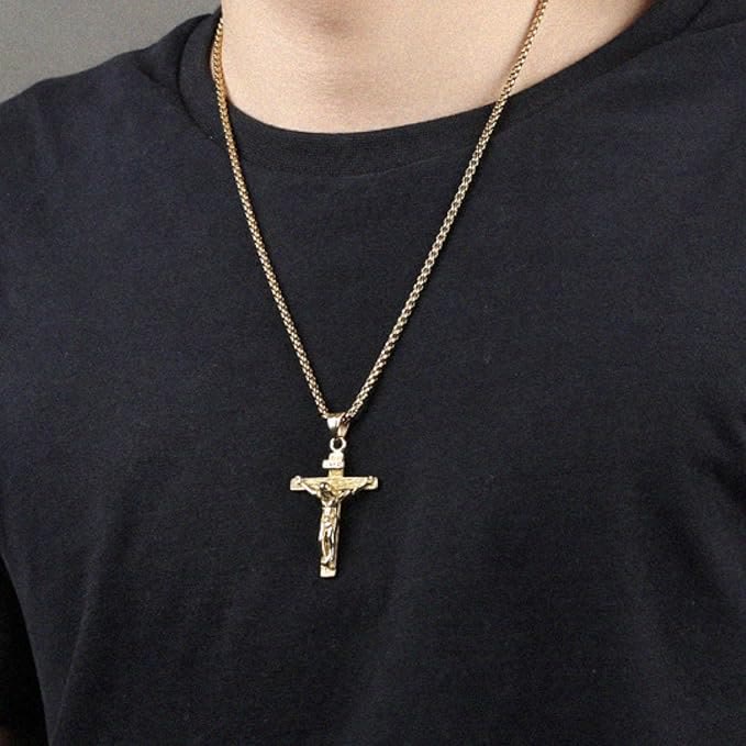 Collar con Colgante de Crucifijo