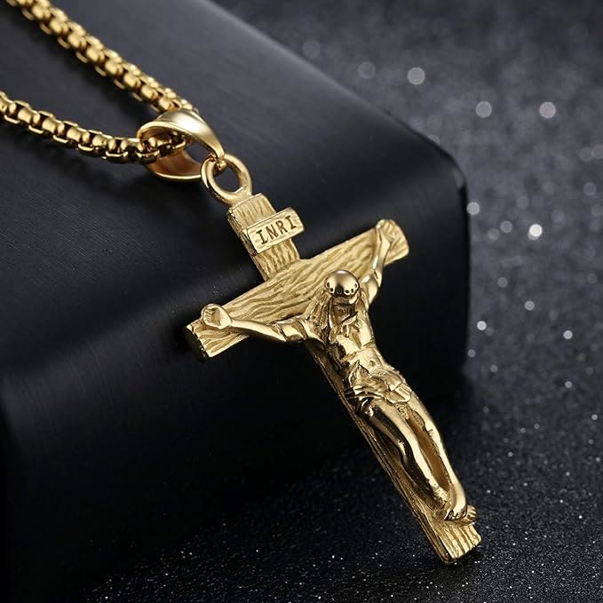 Collar con Colgante de Crucifijo