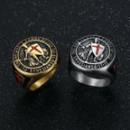 Anillo de Titanio con Escudo de Protección de Armadura de Caballero