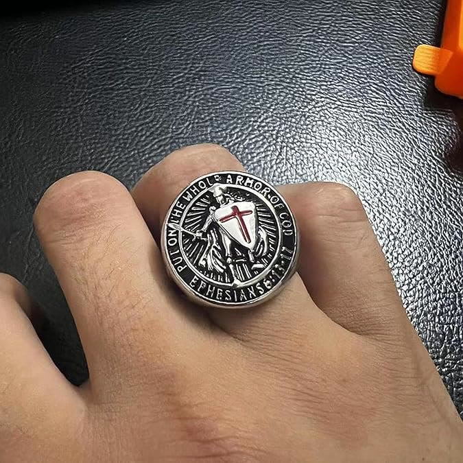 Anillo de Titanio con Escudo de Protección de Armadura de Caballero