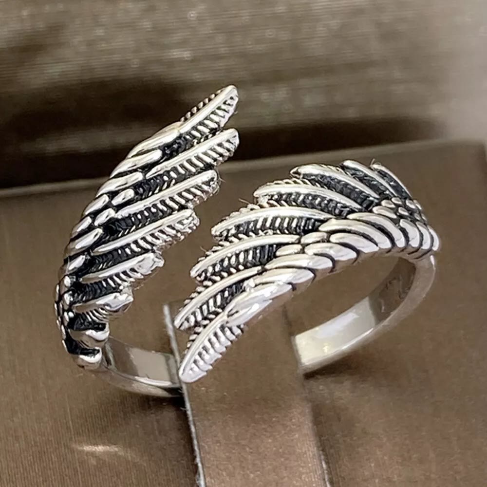 Anillo Ajustable Alas de Ángel Puro