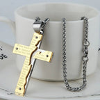 Collar de Cruz Religiosa de Jesús Crucificado