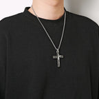 Collar de Cruz Religiosa de Jesús Crucificado