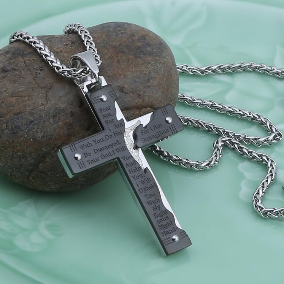 Collar de Cruz Religiosa de Jesús Crucificado