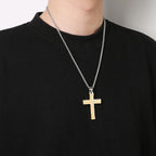 Collar de Cruz Religiosa de Jesús Crucificado