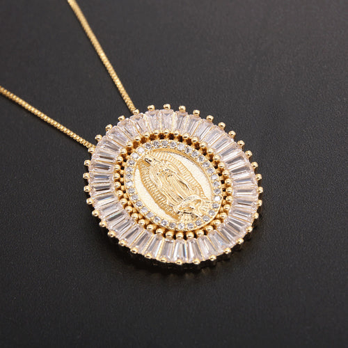 Amuleto de Zirconia de Nuestra Señora de Guadalupe Collar Colgante