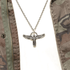 Collar de Protección Ángel Orante con Alas Extendidas