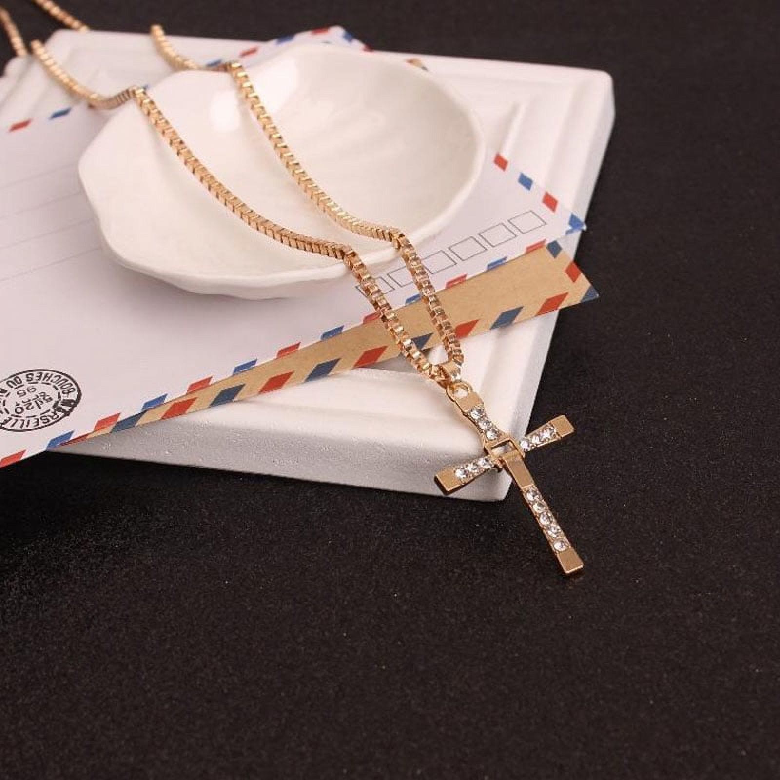 Collar de Cadena con Colgante de Cristal en Forma de Cruz