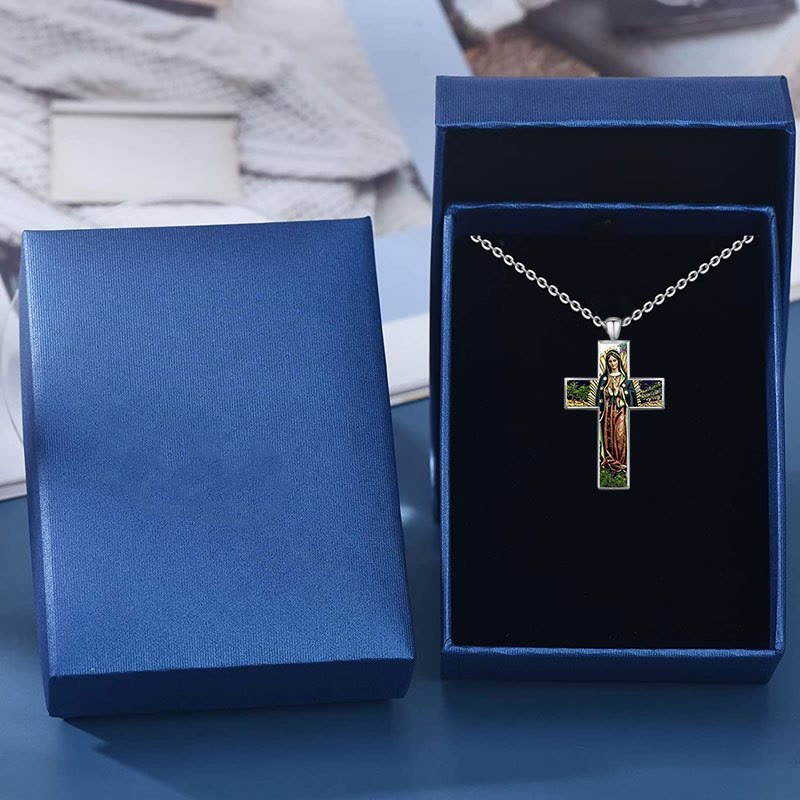 Collar con Colgante de la Cruz de la Virgen María Joyería Religiosa