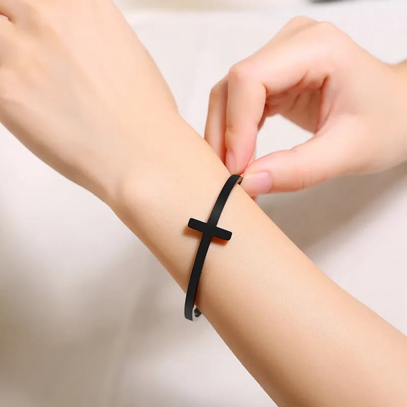 Pulsera de Religión con Brazalete de Cuff de Plata
