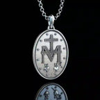 Collar con Colgante de Plata Maria Joyería Religiosa