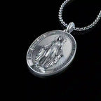 Collar con Colgante de Plata Maria Joyería Religiosa