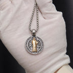 Collar con Símbolo de San Benito de Doble Cara