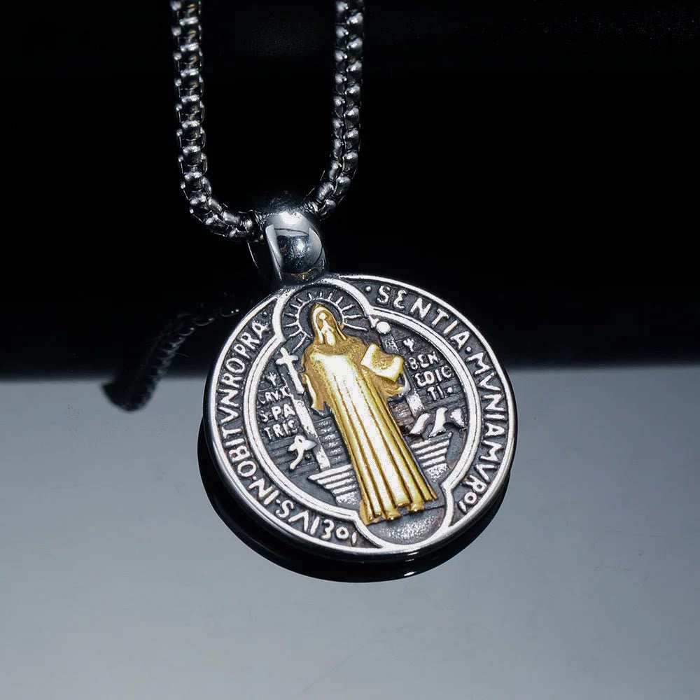 Collar con Símbolo de San Benito de Doble Cara