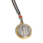 Collar Amuleto Medallón Clásico de San Benito