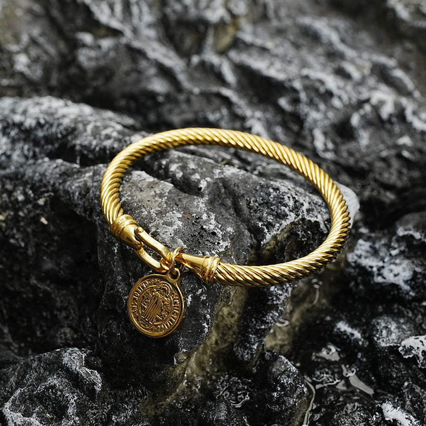 Pulsera de Cable Torcido de San Benito