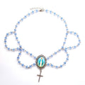 Colgante de Vidrio de María Milagrosa con Cadena de Clavícula de Cristal Azul