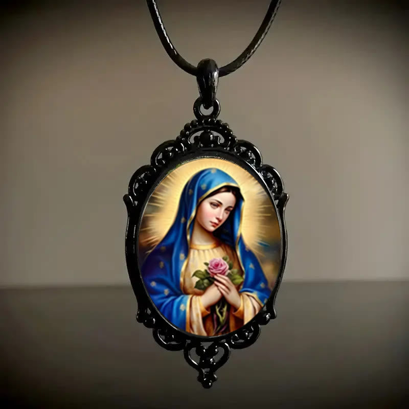 Collar Vintage de Estilo Gótico con Bordes Nuestra Señora de Guadalupe