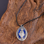 Collar de Medalla Milagrosa de Nuestra Señora Estilo Clásico