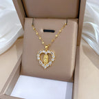 Collar de Pendiente de Nuestra Señora de Guadalupe con Gemas en Forma de Corazón de Estilo de Lujo