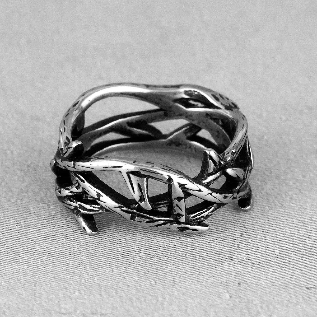 Anillo de Acero de Titanio con Corona de Espinas de Estilo Retro