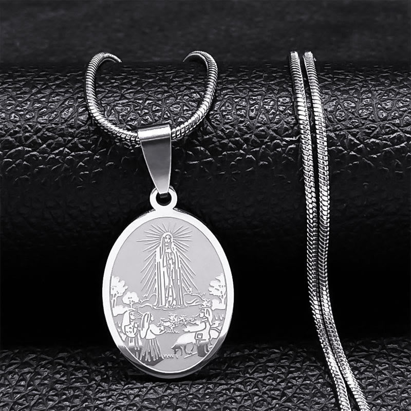 Colgante de Nuestra Señora de Fátima en Estilo Clásico - Collar de Bendición Artesanal