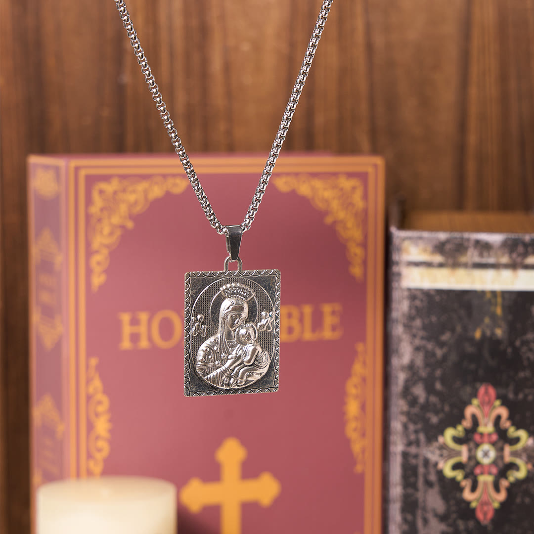 Collar de Medalla del Santo Jesús y María, Estilo Clásico, Virgen y Niño