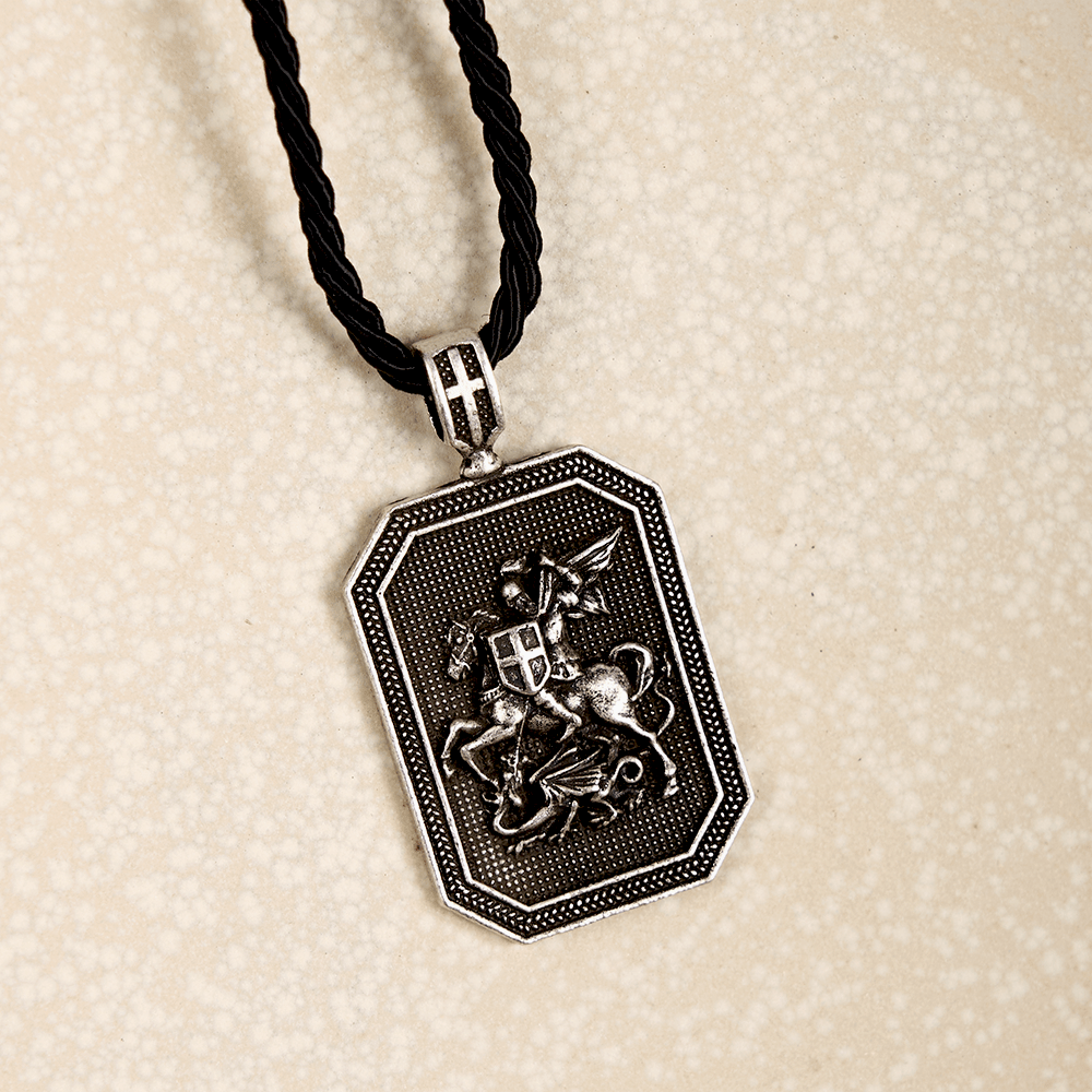 Collar de Oración de Protección con Colgante de San Jorge y el Dragón Estilo Clásico