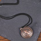 Collar de Colgante con Símbolo de San Benito de Estilo Clásico (3 colores)