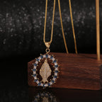 Collar de Pendiente de Piedras Preciosas de Nuestra Señora de la Medalla Milagrosa Estilo Lujo