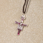 Collar con Colgante de la Cruz de San Damiano de San Francisco | Un Símbolo de Fe y Paz