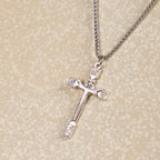 Collar Colgante Minimalista Exclusivo de Jesús Crucifijo con Rosas