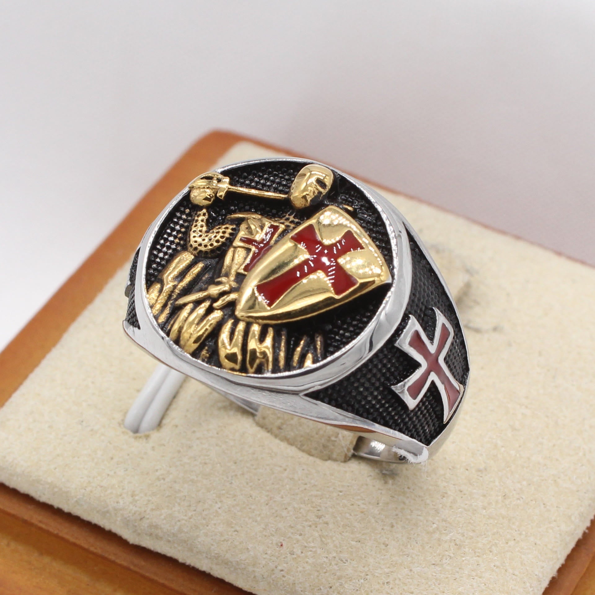 Anillo de Fe del Escudo de los Caballeros Templarios de Estilo Clásico Retro en 2 Colores