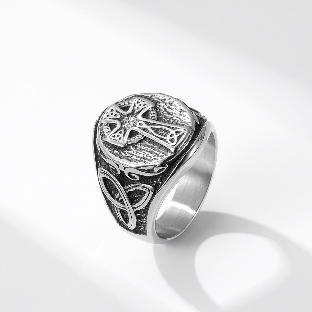 Anillo Cruz Celta Fe Eterna - Un Símbolo de Devoción Atemporal