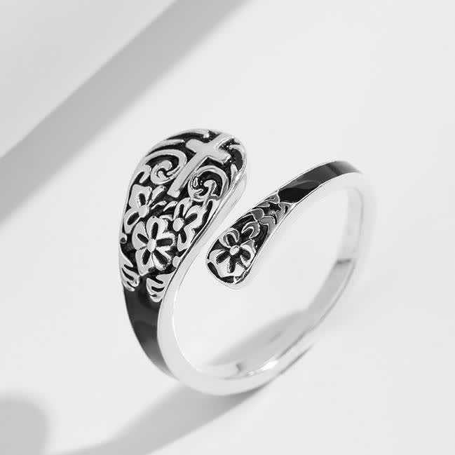 Anillo Cruz Grabado Ajustable de Plata Esterlina 925 - Elegancia en la Devoción