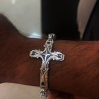 Pulsera para Hombre "Iron & Faith": Fuerza y Redención en Cada Eslabón