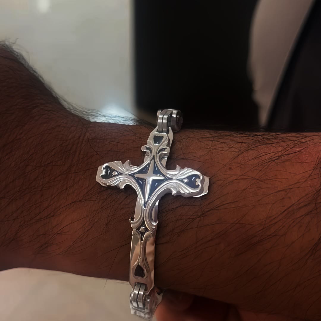 Pulsera para Hombre "Iron & Faith": Fuerza y Redención en Cada Eslabón