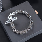 Pulsera para Hombre "Iron & Faith": Fuerza y Redención en Cada Eslabón
