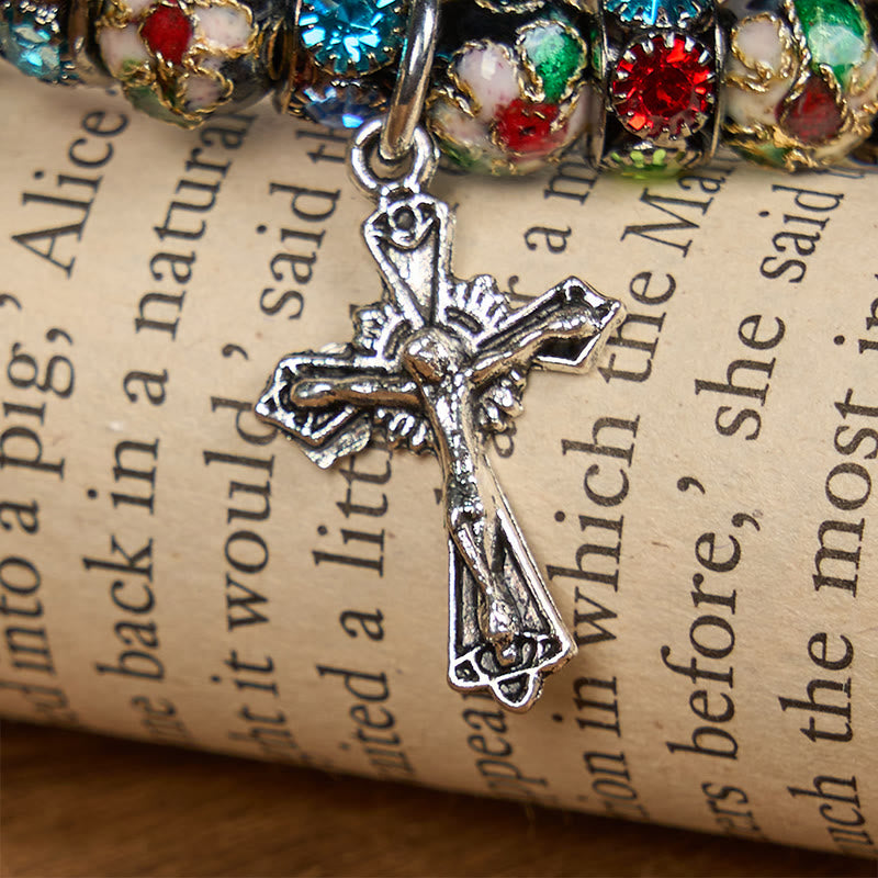 Pulsera de Fe Atemporal con Cuentas de Cloisonné Hechas a Mano: Un Testimonio de la Presencia de Cristo