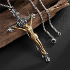 Collar de Crucifijo de Acero Bicolor - El Sacrificio Divino