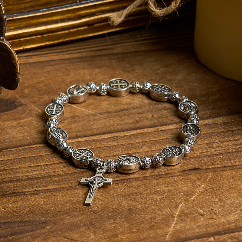 Medalla de Nuestra Señora Símbolo Sagrado Cruz Metal Pulsera: Un Token de Devoción