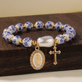 Medalla de Nuestra Señora y Pulsera Floral Inspirada: La Fe se Encuentra con el Estilo