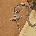 Collar con Colgante de Crucifijo de 3 Colores: Amuleto Divino de Fe