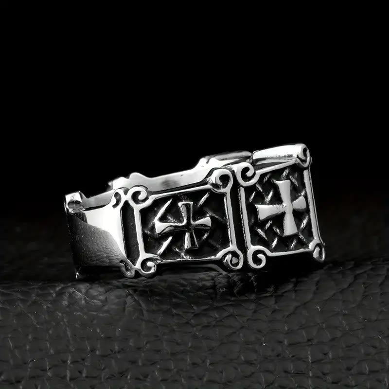 Cruz de Piedra Preciosa Roja y Negra - Anillo de Pareja Embellecido: Un Símbolo de Fe y Estilo